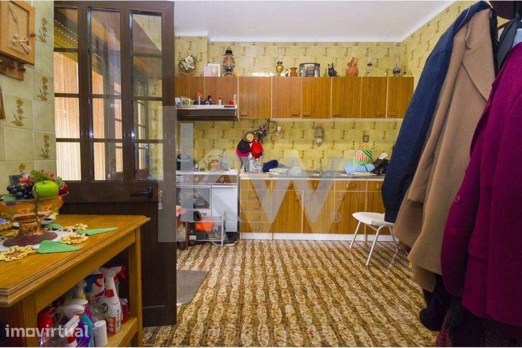 Excelente oportunidade em Fernão Ferro, propriedade de 1000m2 com mora - Grande imagem: 5/60
