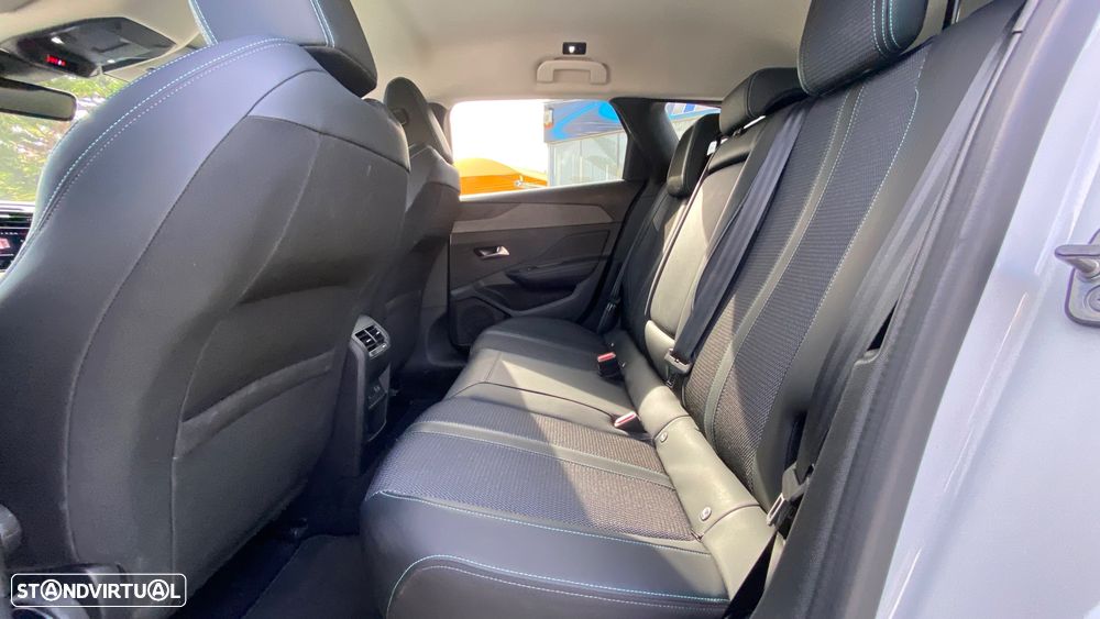 Peugeot 308 SW 1.5 BlueHDi Allure Pack EAT8 - 22