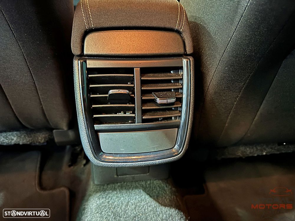 Skoda Kamiq 1.0 TSI Style - 36