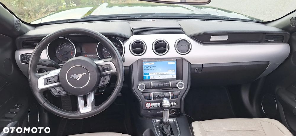 Ford Mustang Cabrio 2.3 Eco Boost - 8