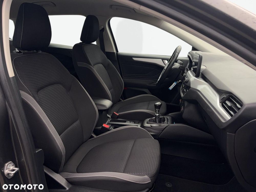 Ford Focus 1.0 EcoBoost Trend Edition Business - 14