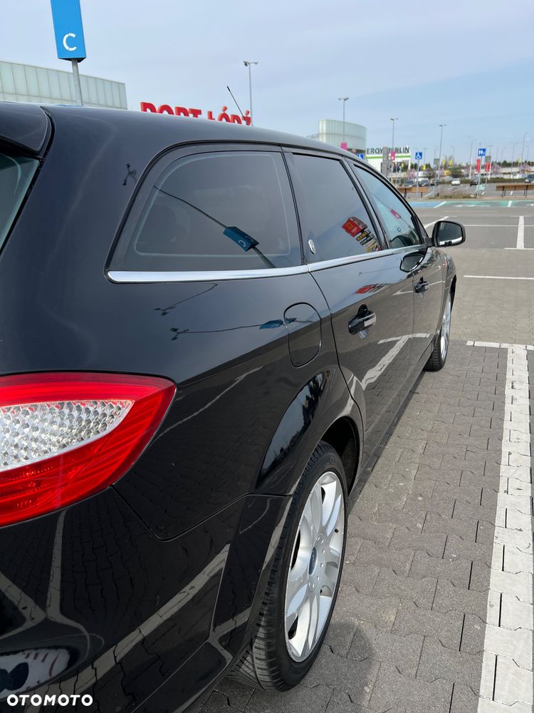 Ford Mondeo 2.5 Ghia - 8