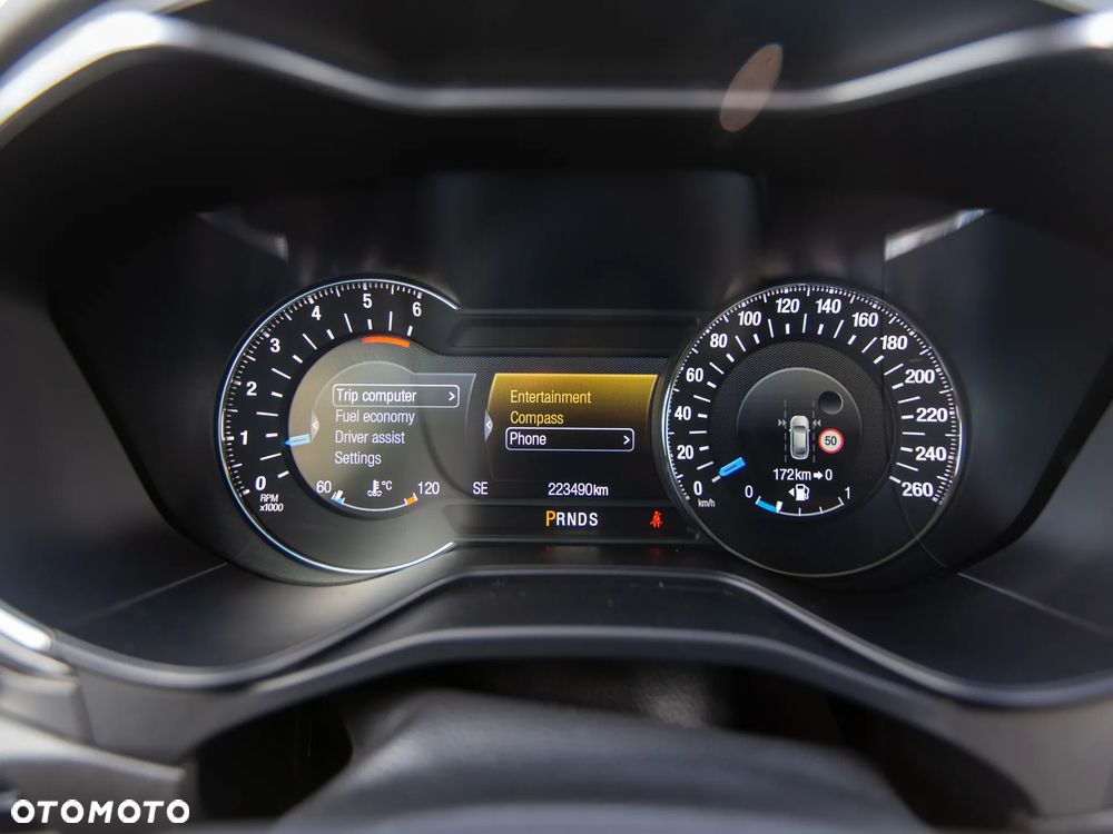 Ford Mondeo Turnier 2.0 TDCi Bi-Turbo PowerShift-Aut Titanium - 31