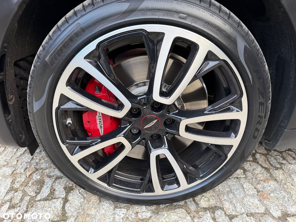 MINI John Cooper Works - 22