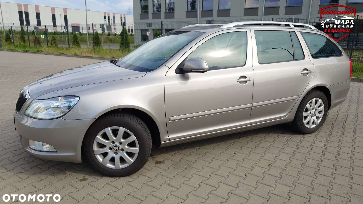 Skoda Octavia 1.4 TSI Ambiente DSG - 14