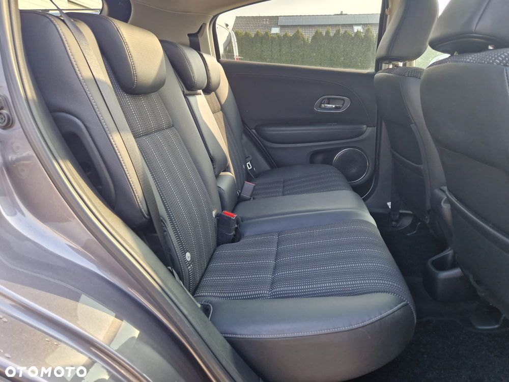 Honda HR-V 1.5 i-VTEC CVT Executive - 13