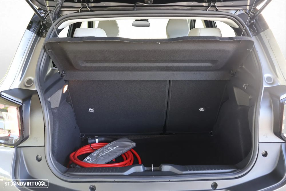 Citroën e-C3 44 kWh Autonomia Conforto Max - 17