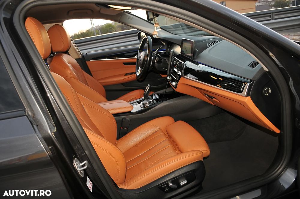 BMW Seria 5 530e xDrive AT PHEV - 12