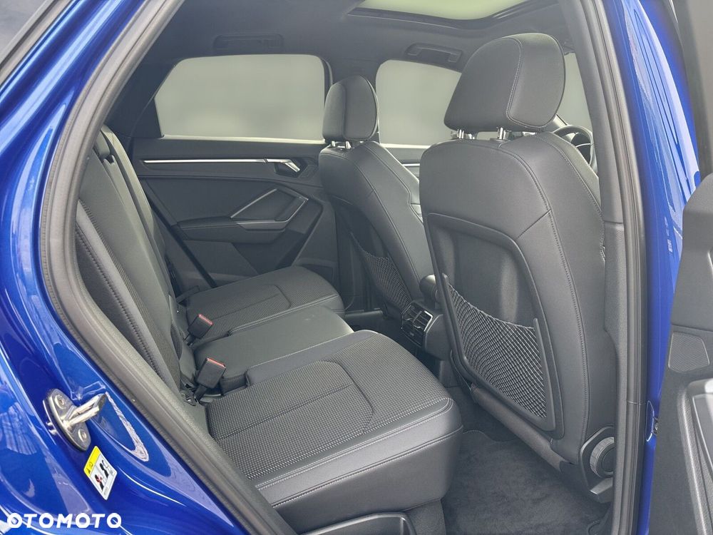 Audi Q3 35 TFSI mHEV S-Line S tronic - 13