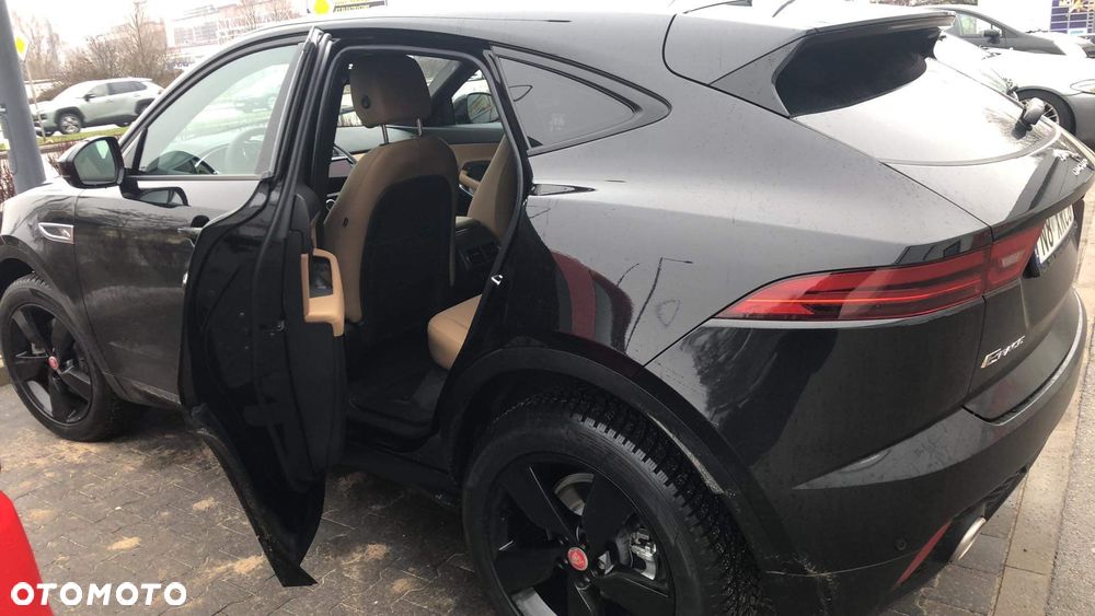 Jaguar E-Pace 2.0 P200 mHEV AWD R-Dynamic Black - 3