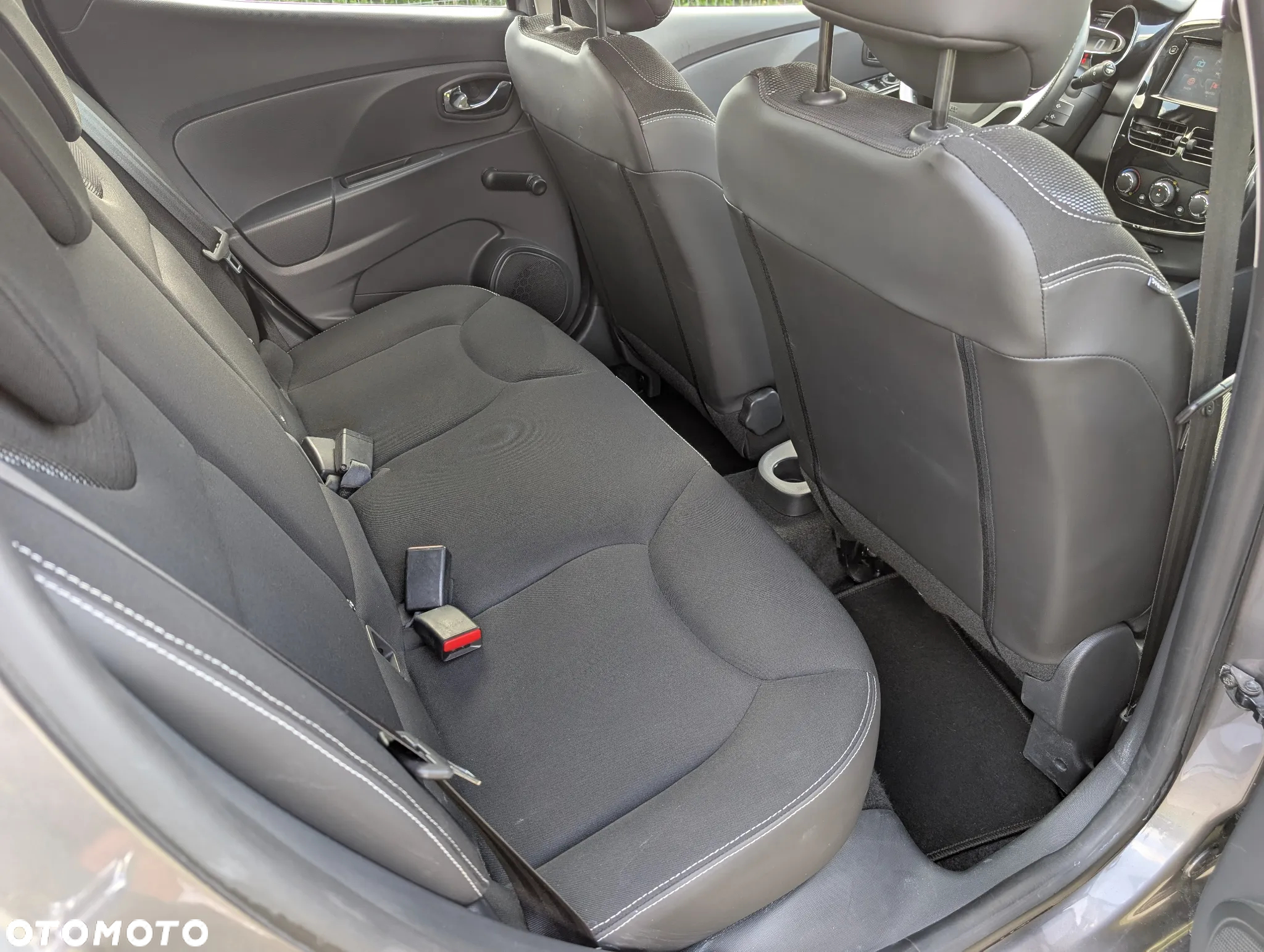 Renault Clio 1.2 16V Zen - 22