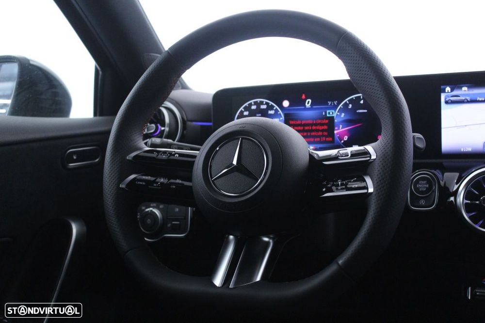 Mercedes-Benz A 200 AMG Line Aut. - 16