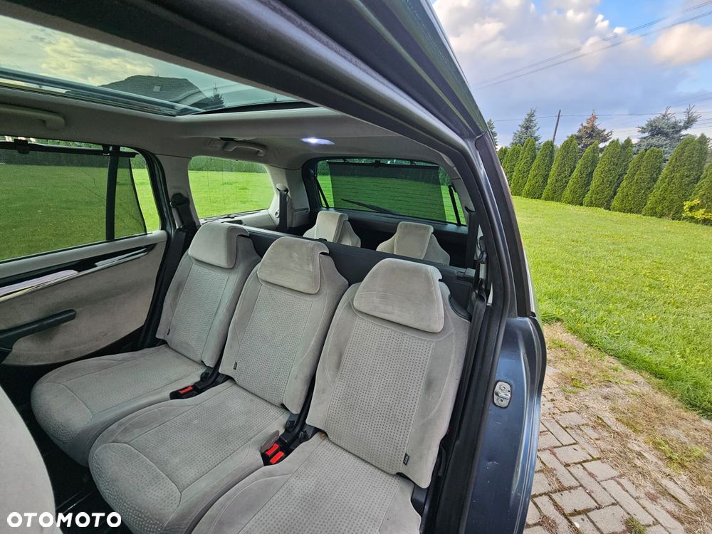 Citroën C4 Picasso 2.0 HDi FAP Exclusive - 16