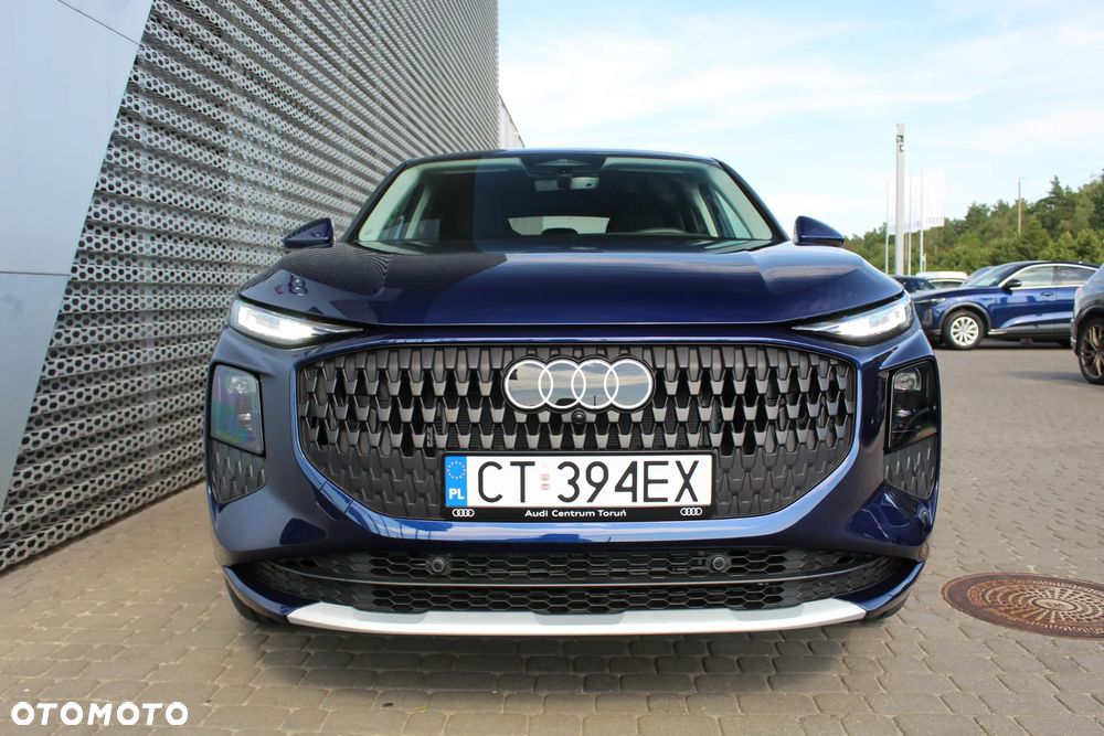 Audi Q3 Sportback 35 TFSI mHEV S-Line S tronic - 2