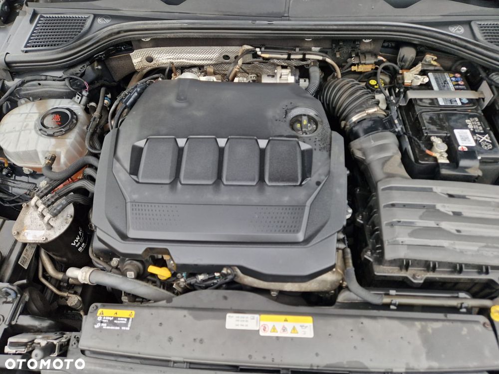 Volkswagen Golf 2.0 TDI Life - 18