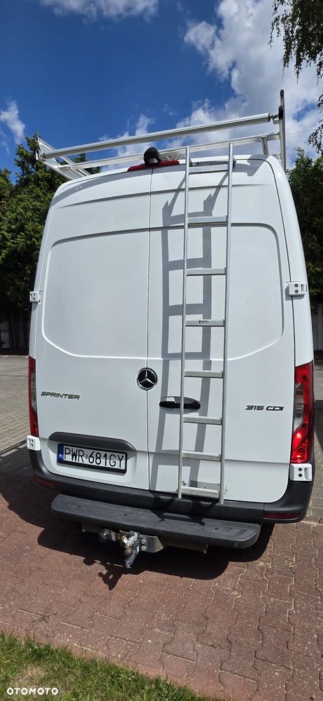 Mercedes-Benz Sprinter - 7