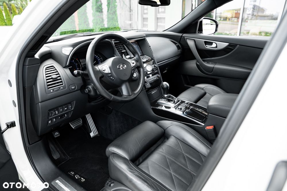 Infiniti QX70 3.0d S - 15
