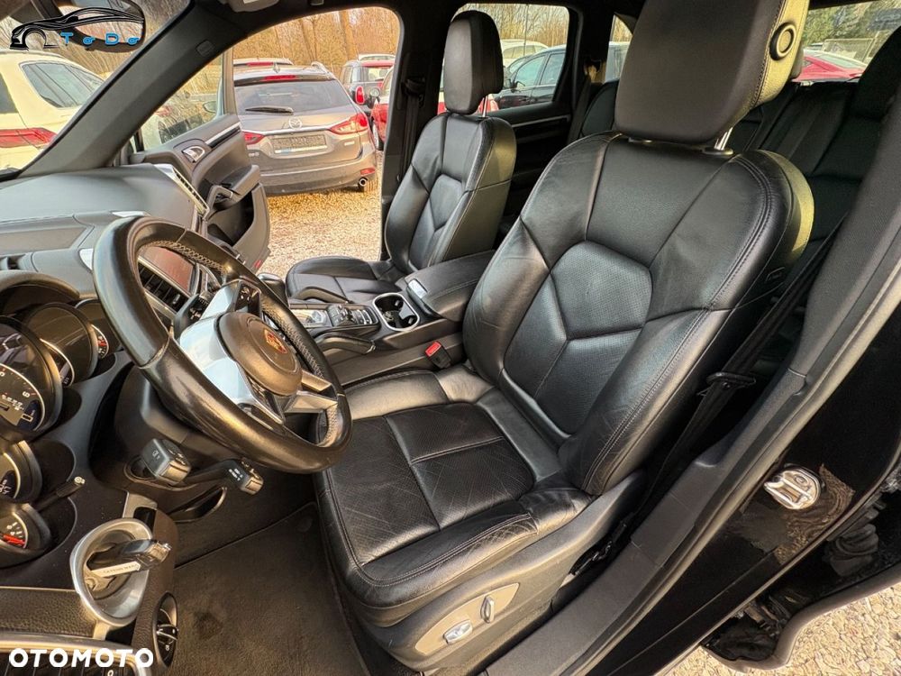 Porsche Cayenne Diesel Platinum Edition - 20