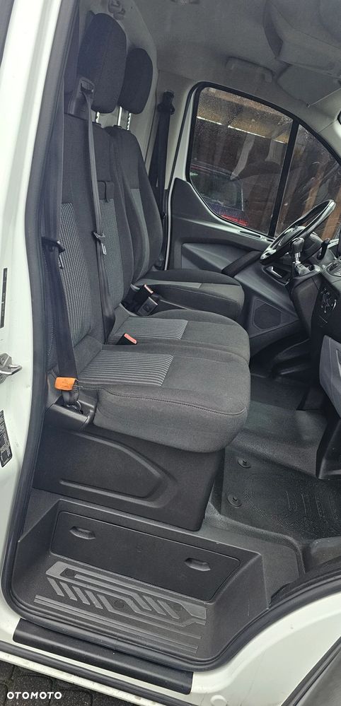 Ford Transit Custom - 16