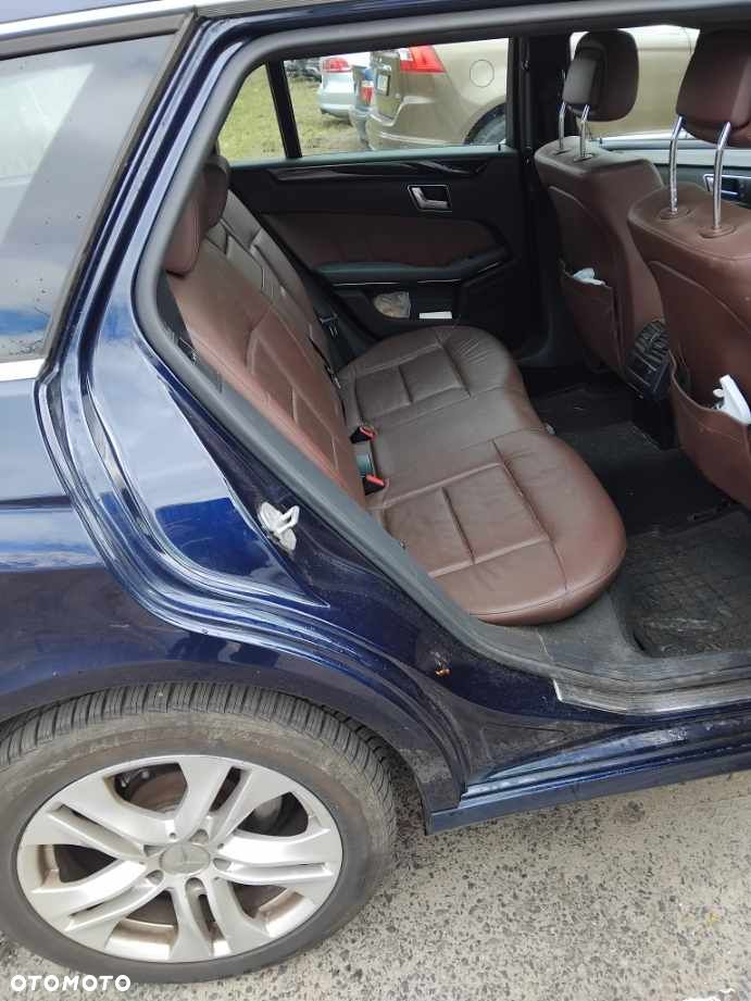 Mercedes-Benz Klasa E 220 BlueTEC 9G-TRONIC Avantgarde - 5