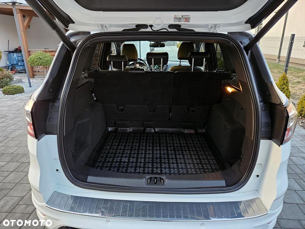 Ford Kuga 2.0 TDCi 4x4 ST-Line - 22