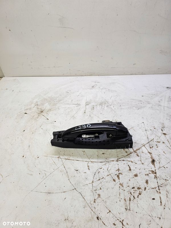 KLAMKA PRAWA AUDI A4 B8 A5 8T Q5 LY9B 8T0837886A * - 1