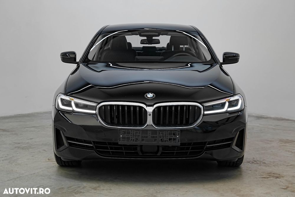 BMW Seria 5 520d AT - 2