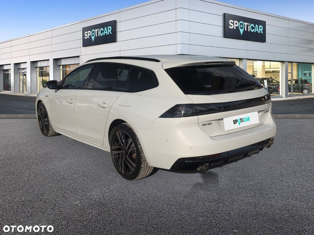 Peugeot 508 - 8
