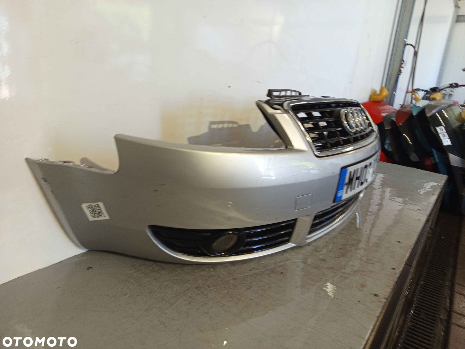 @ ZDERZAK PRZÓD PRZEDNI DO AUDI A4 B6 CABRIO CC LY7W SREBRNY HALOGENY - 2
