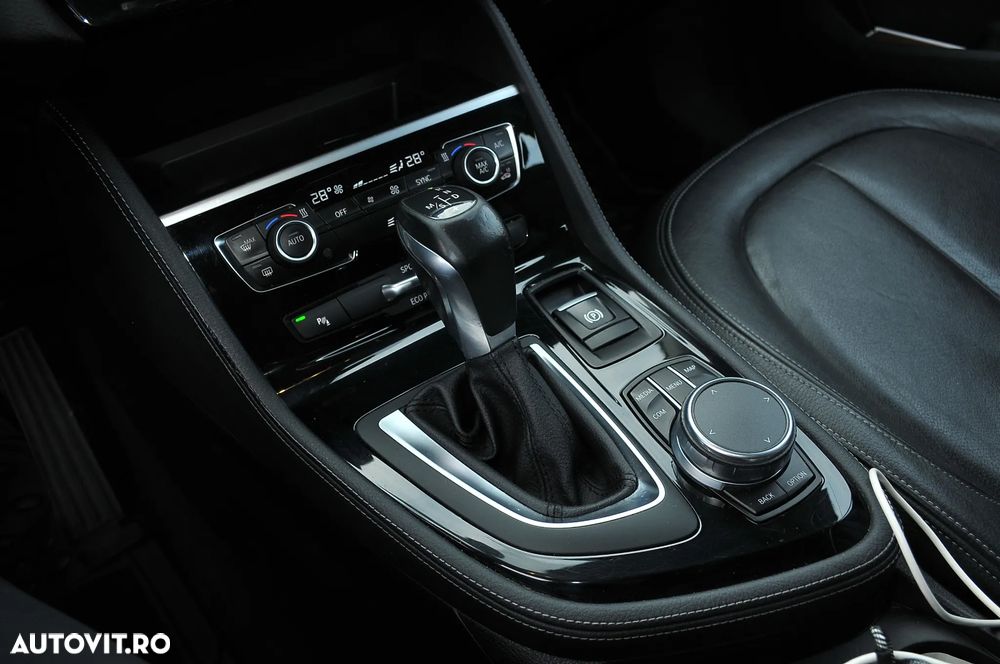 BMW Seria 2 218d Aut. - 21