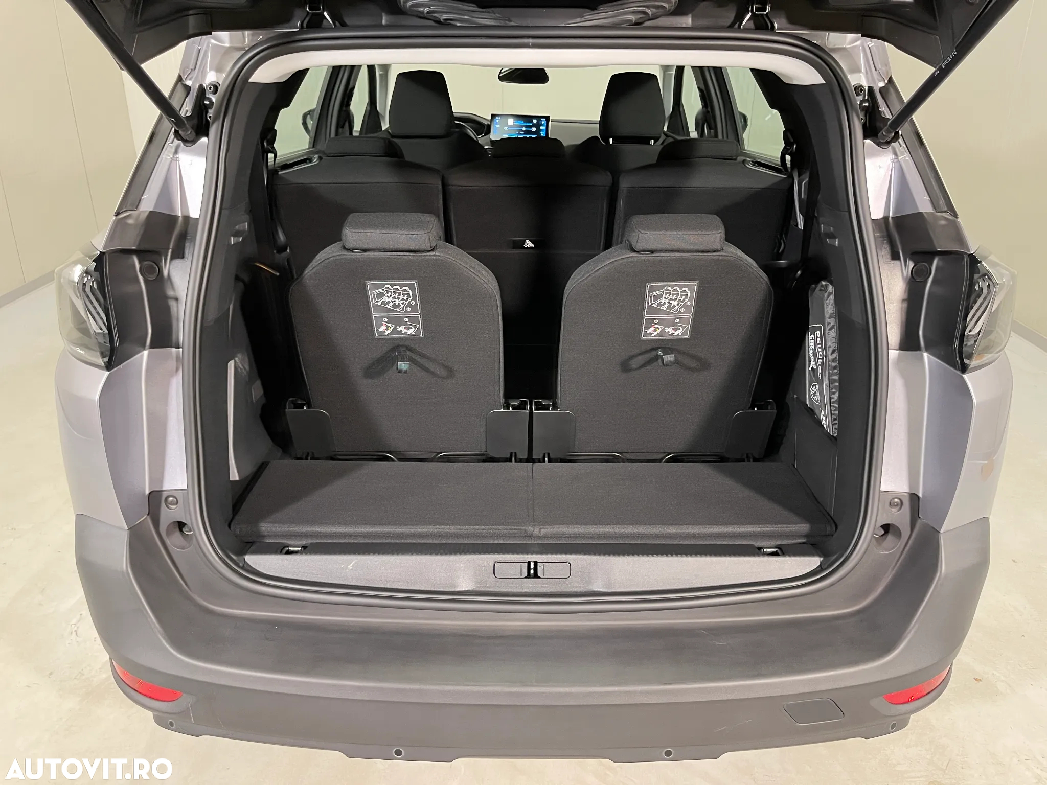 Peugeot 5008 1.5L BlueHDI EAT8 S&S Active Pack - 14