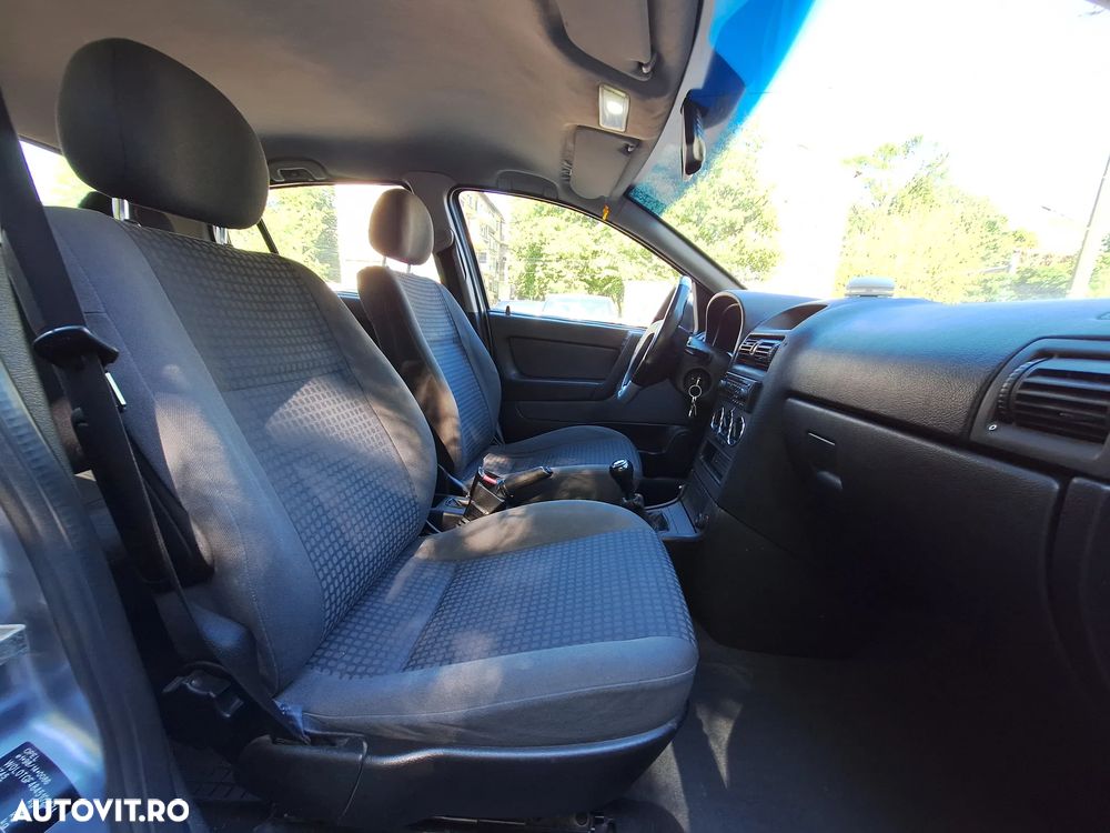 Opel Astra - 12