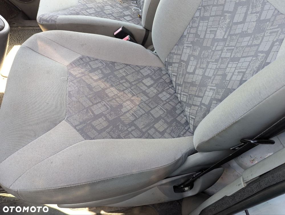 Opel vivaro - 16