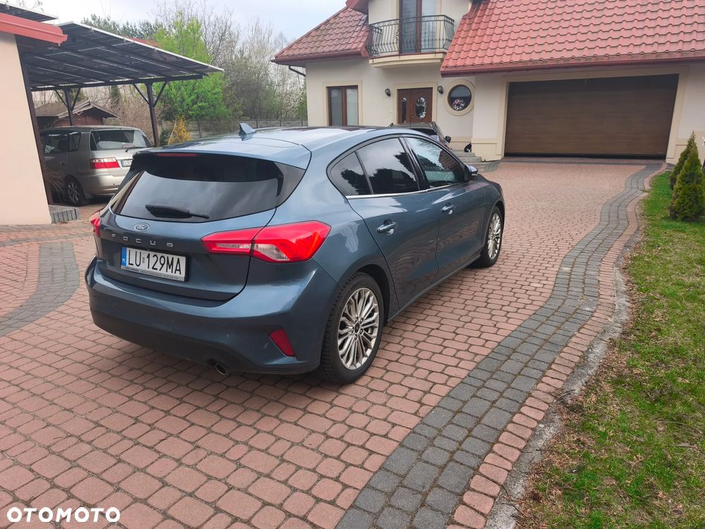 Ford Focus 1.0 EcoBoost Titanium - 4