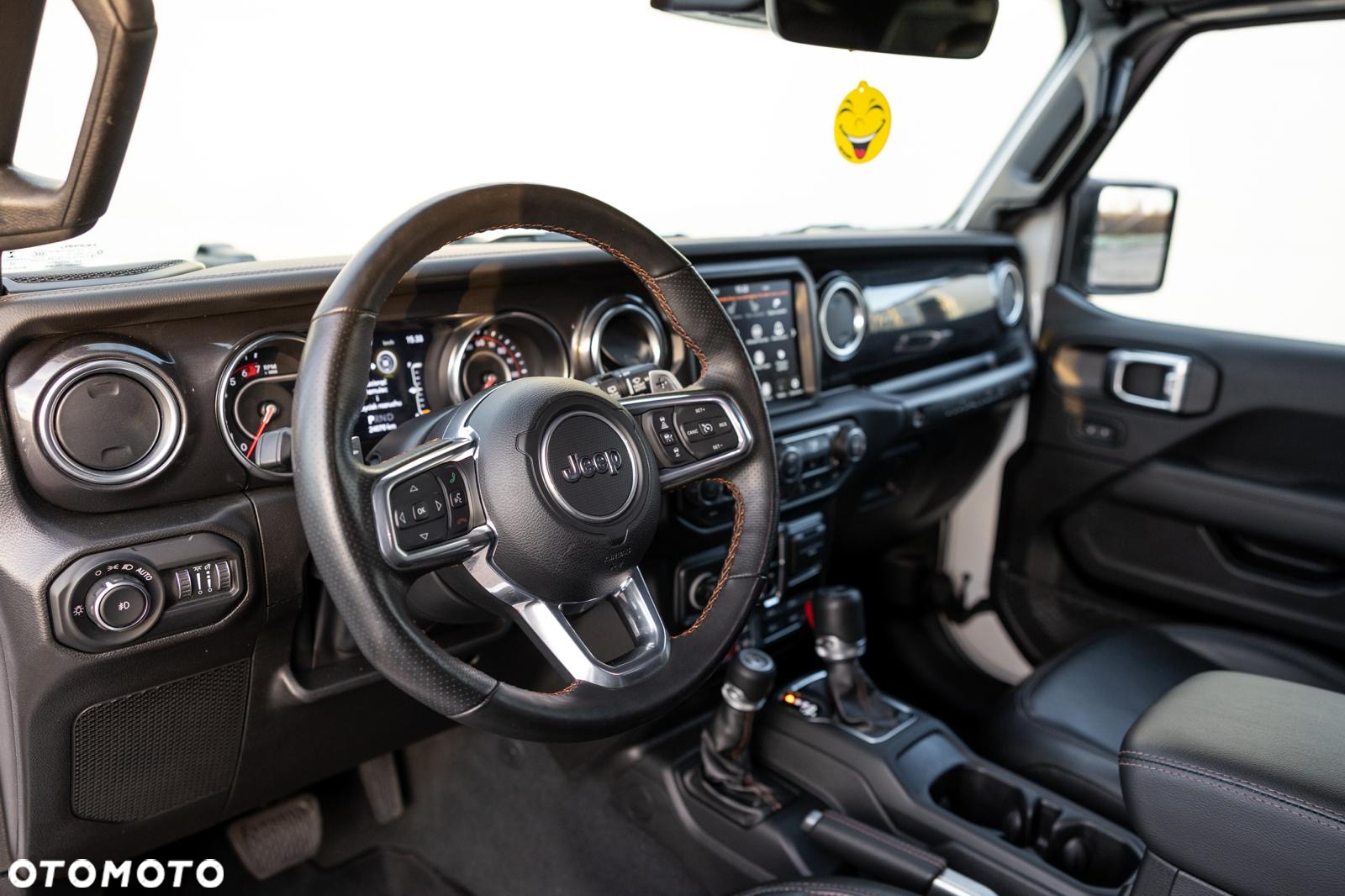 Jeep Wrangler - 23