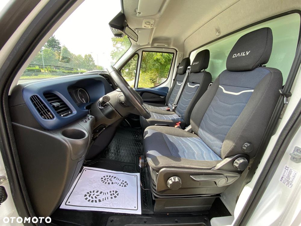 Iveco DAILY 35-160 HI-MATIC KONTENER 8 PALET WINDA ZEPRO - 26