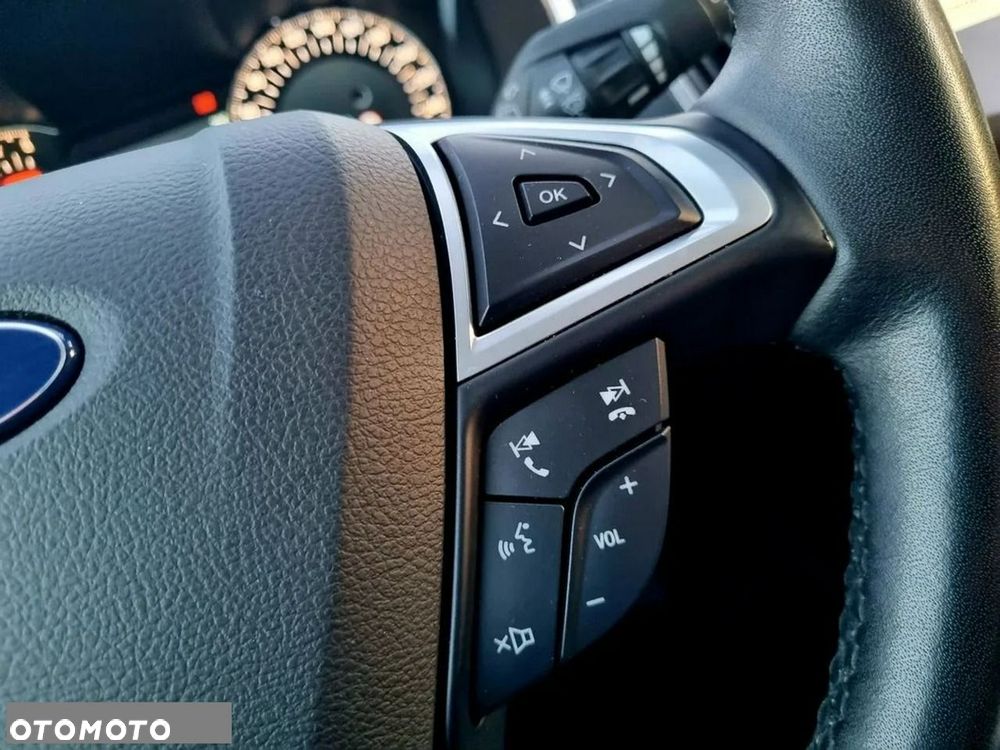 Ford S-Max 1.5 Eco Boost Start-Stopp Titanium - 23