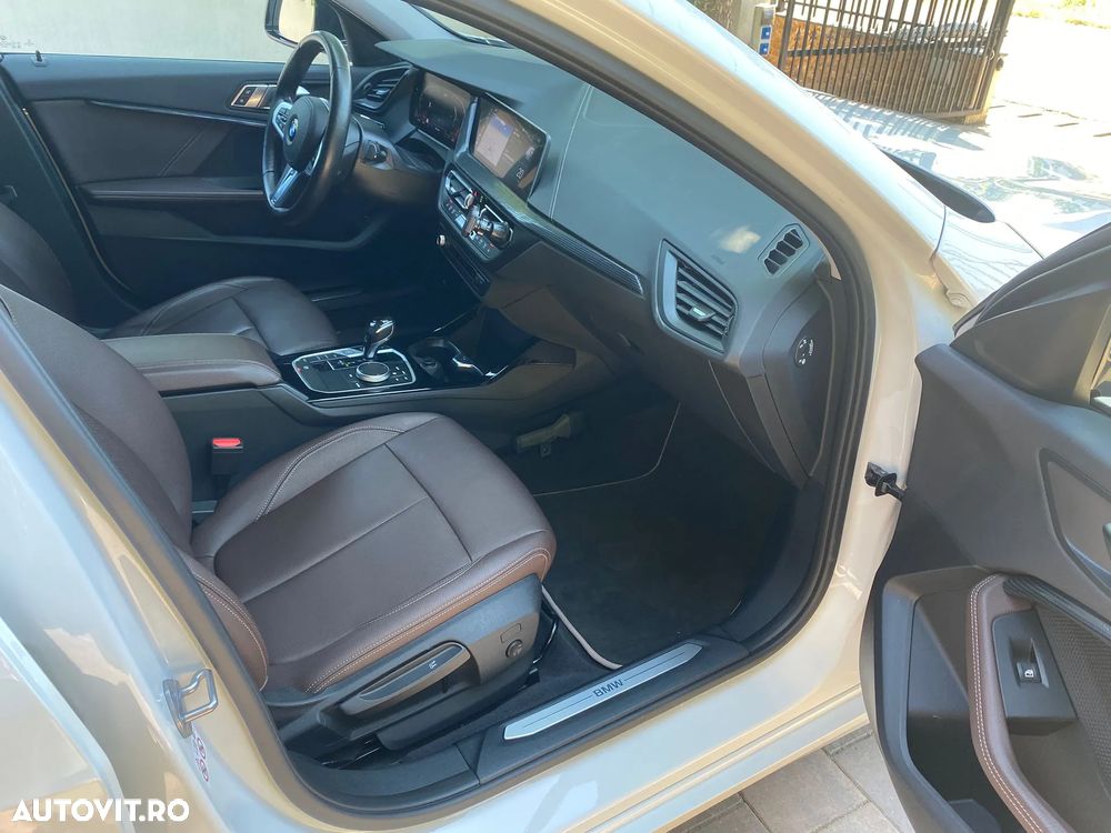 BMW Seria 1 118d Aut. Luxury Line - 28