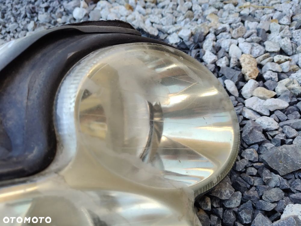 MERCEDES W209 CLK LAMPA przednia przód Prawa Lewa CAŁE ZACZEPY! uk H7 - 17