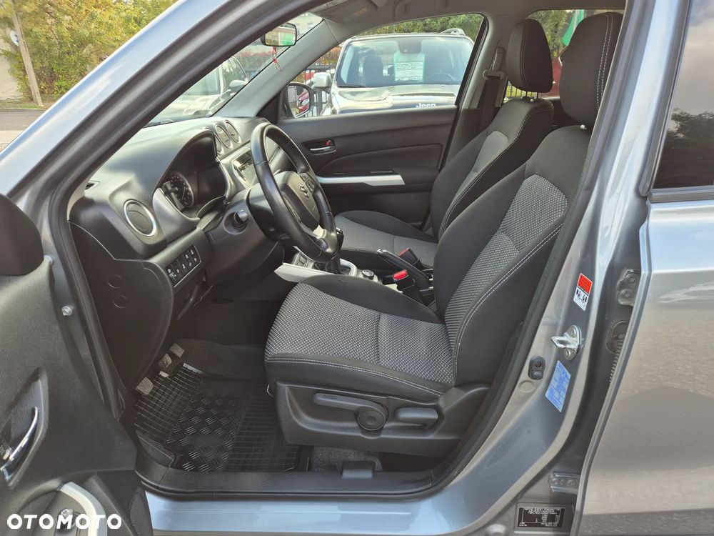 Suzuki Vitara 1.6 Premium 4WD - 13