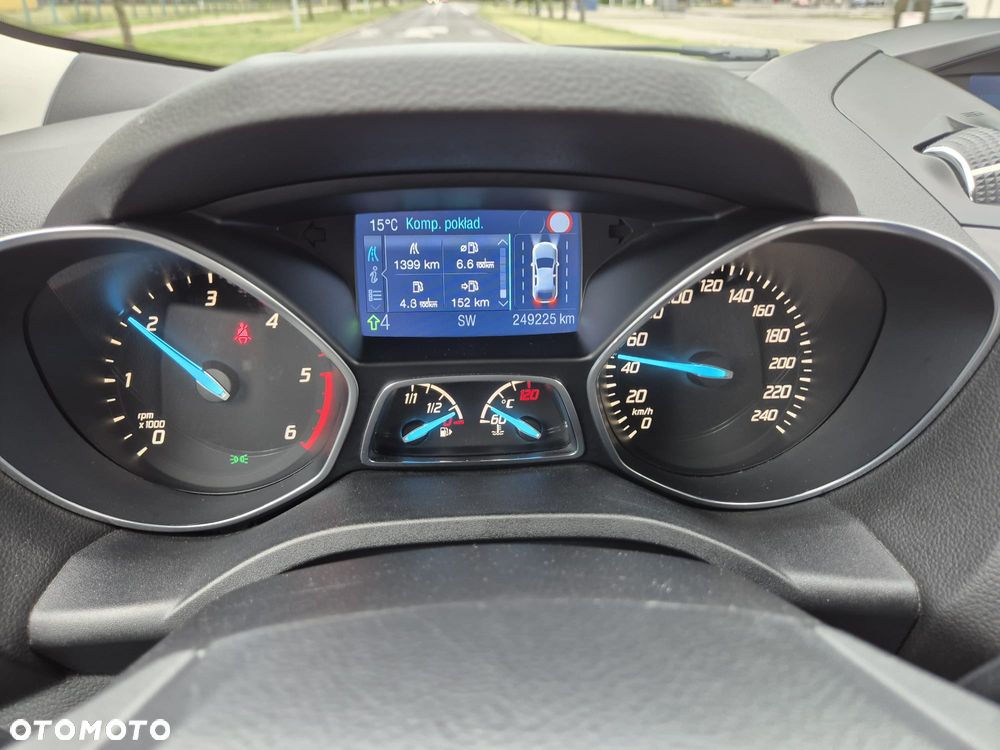 Ford Kuga 2.0 TDCi 4x4 Titanium - 35