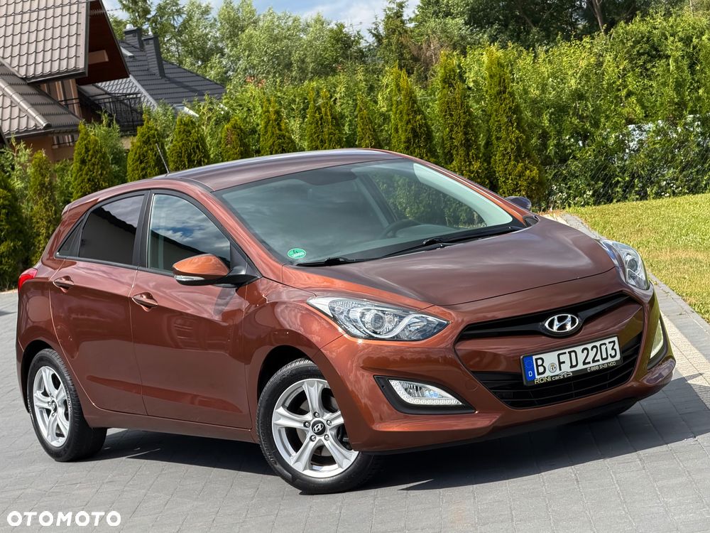 Hyundai i30 1.4 Trend - 6