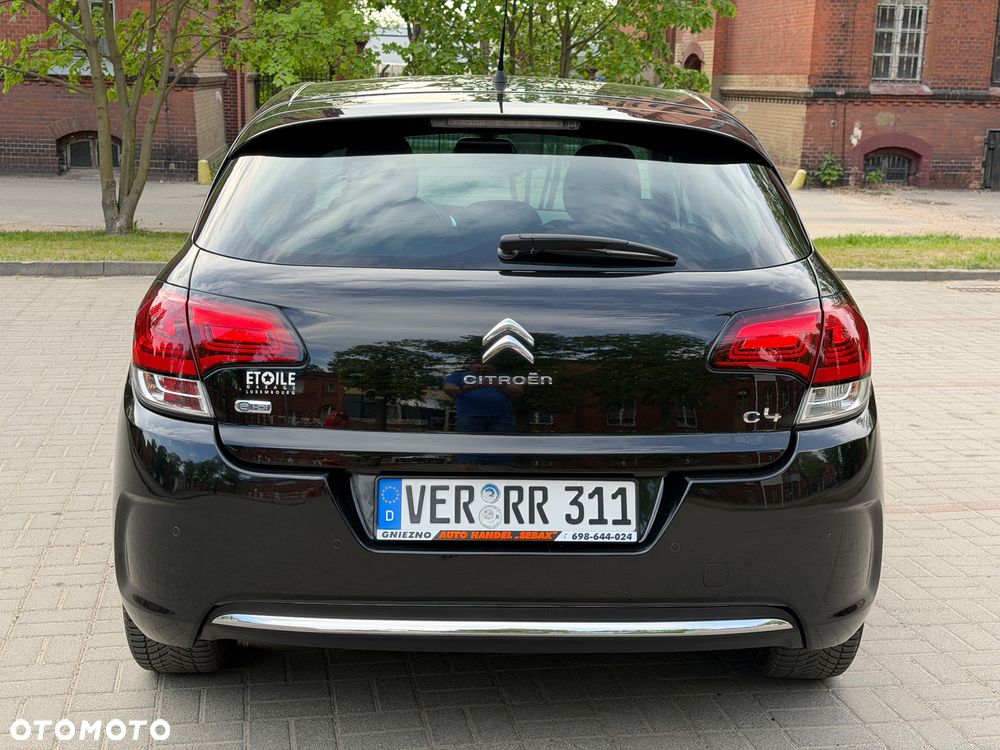 Citroën C4 e-HDi 115 Exclusive - 14