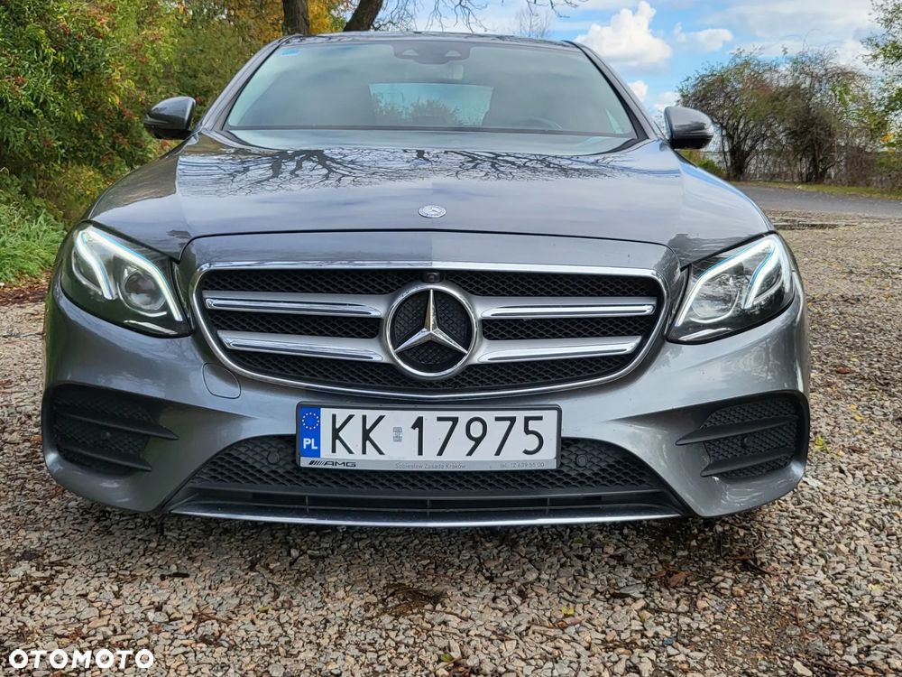 Mercedes-Benz Klasa E 220 d 9G-TRONIC - 16