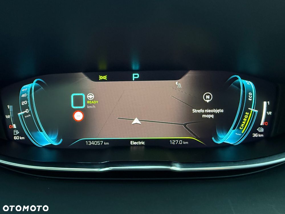 Peugeot 3008 1.6 PureTech HYbrid4 GT S&S EAT8 - 17