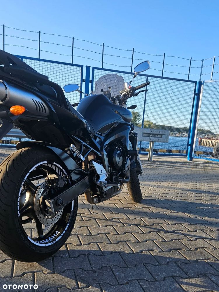 Yamaha FZ6 - 20