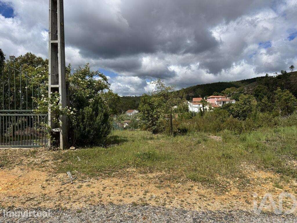 Moradia isolada em Alvares de 189,18 m2 - Grande imagem: 3/28
