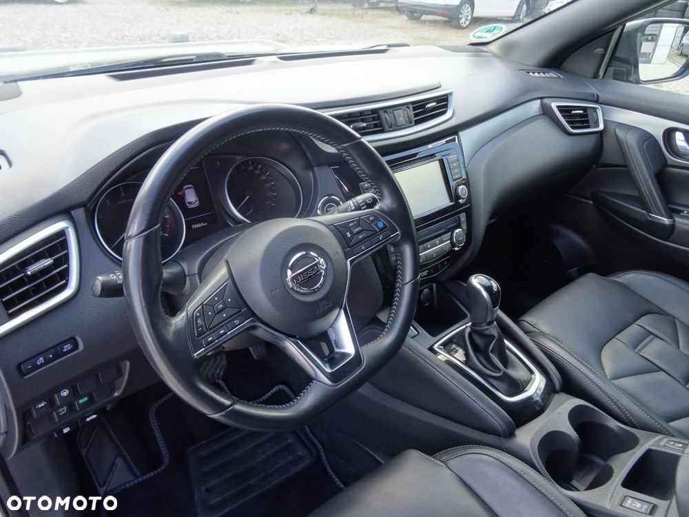 Nissan Qashqai 1.3 DIG-T DCT TEKNA+ - 12
