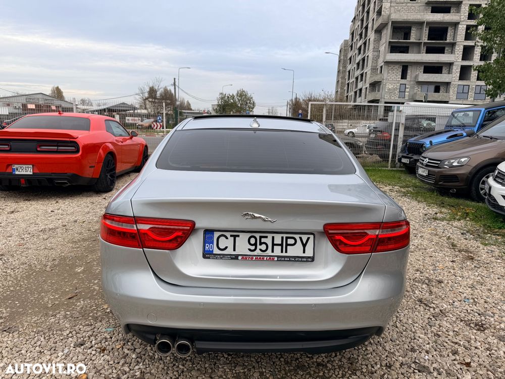 Jaguar XE 25d AWD Aut. R-Sport - 3