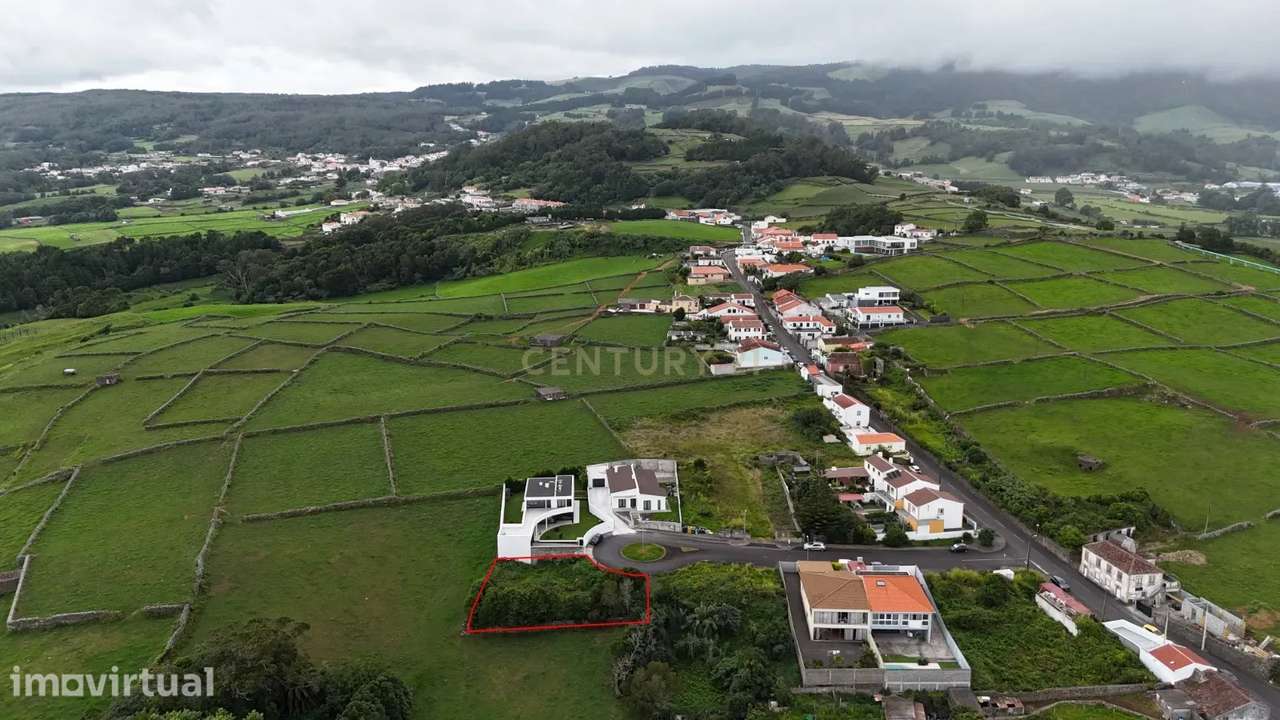 Terreno Urbano Exclusivo em Santa Luzia – Angra do Heroísmo - Grande imagem: 4/9